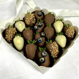 Набор клубники в шоколаде (16 штук)