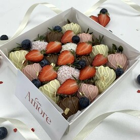 Набор клубники в шоколаде (16 штук)