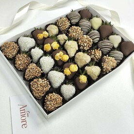 Набор клубники в шоколаде (36 штук)