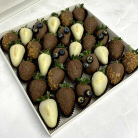Набор клубники в шоколаде (36 штуки)