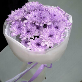 Монобукет из 3 сиреневых хризантем