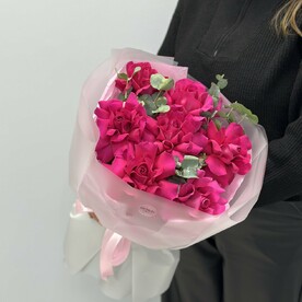 Пышные розы пинк флойд