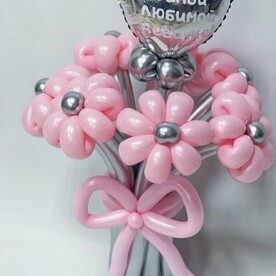 Букет цветов из воздушных ромашек + сердце с надписью