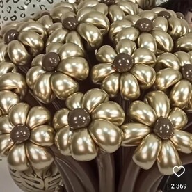 Цветы из шаров Ромашки