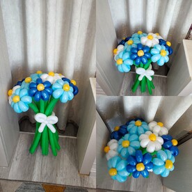 Букет из воздушных ромашек