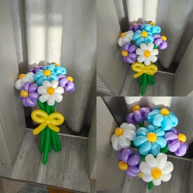 Букет цветов из шаров