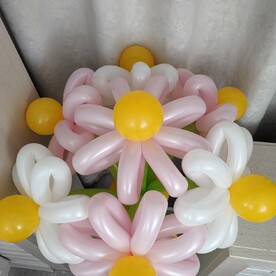 Букет цветов из больших Ромашек