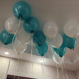 Гелиевые шары под потолок. Бирюзовые и Белые