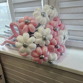 Букет из 15 бело-розовых Ромашек на серебряной ножке