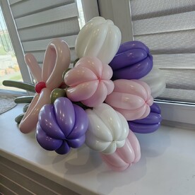 Букет цветов из шаров. Тюльпаны 9 шт