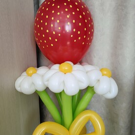 Букет цветов из шаров. Ягодка моя. Шары шарики