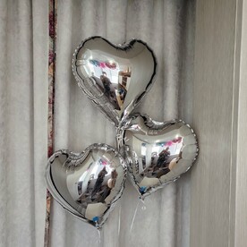 Связка из 3х серебристых сердец