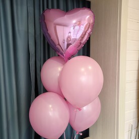 Связка из 5 шаров. Шары шарики