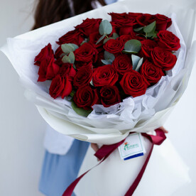 Букет гигант из красных роз Эквадор "Искры любви" | Красные розы