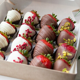 БОКС №1 Клубника в бельгийском шоколаде 16шт