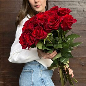 15 Красных Роз Эквадор 60см | красные розы