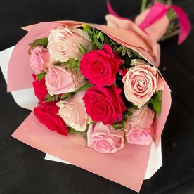 Микс разноцветных розочек