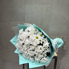 Букет кустовых ромашковыз хризантем