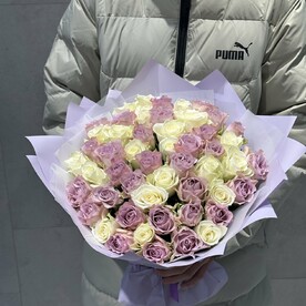 51 Роза в букете