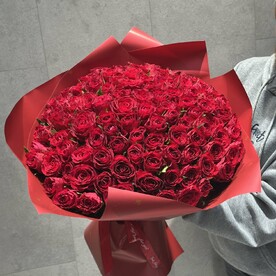 101 красная розочка