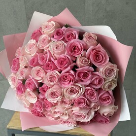 Букет из 51 нежной розы