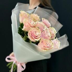 Роза 11 шт (мб 064)