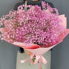 Букет из розовой гипсофилы