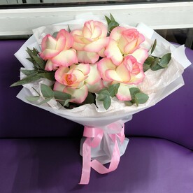 Мини букетик Французских роз