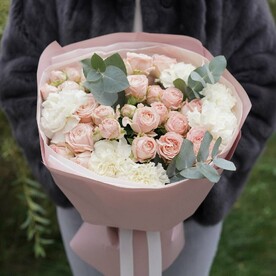 ‼️NEW‼️Пионовидная кустовая роза Бомбастик и диантусы