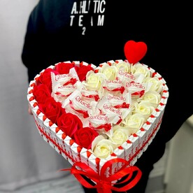 Сладкий подарок