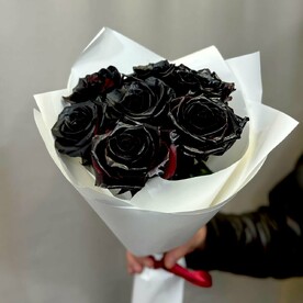 Букет из 7 Черных Роз