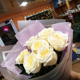 Нежный кремовые розы