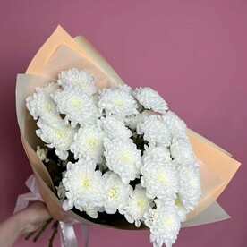 Нежный персиковый