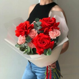 Розы и диантусы