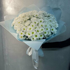 Букет из кустовых хризантем