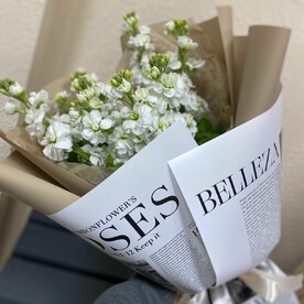 Монобукет из ароматной матиоллы