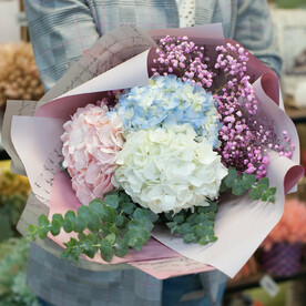 Букет цветов Вера, Надежда, Любовь