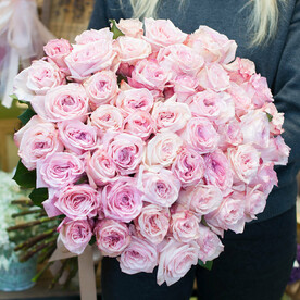 Букет из пионовидных роз "Джульетта"