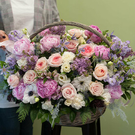 Корзина цветов "Волшебство зимой"