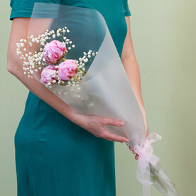 Букет из пионов "Розовыый огонёк"