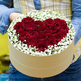 Коробочка с цветами "Дыхание любви"