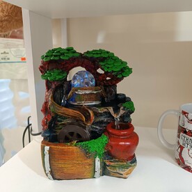 Фонтанчик с подсветкой