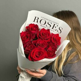 Букет из 9 красных роз