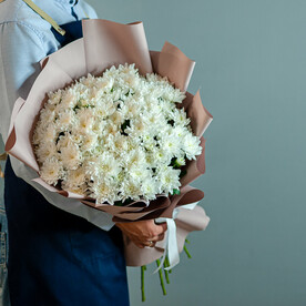 Большой букет кустовых хризантем Балтика, 1097