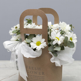 Крафтовая сумочка с хризантемой