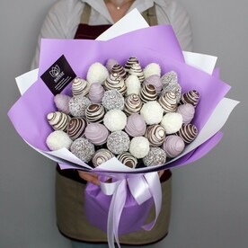 Букет из клубники в шоколаде, съедобный, сладкий букет Неукротимая энергия S