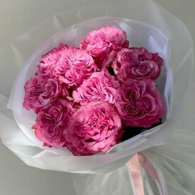 Букет из 9 пионовидных роз кантри блюз