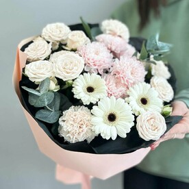 Авторский букет/гербера/пионовидные кустовые розы/хризантема кустовая/Цветы Уфы/Доставка Уфа