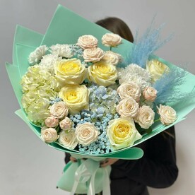 Букет «Магия цвета»/гортензия/кустовые пионовидные розы/кустовая хризантема/розы эквадор/гипсофила/Цветы Уфы/Доставка Уфа