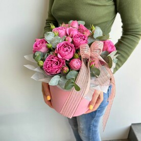 Букет яркая роза/кустовые розы/эвкалипт/цветы Уфы/доставка Уфа